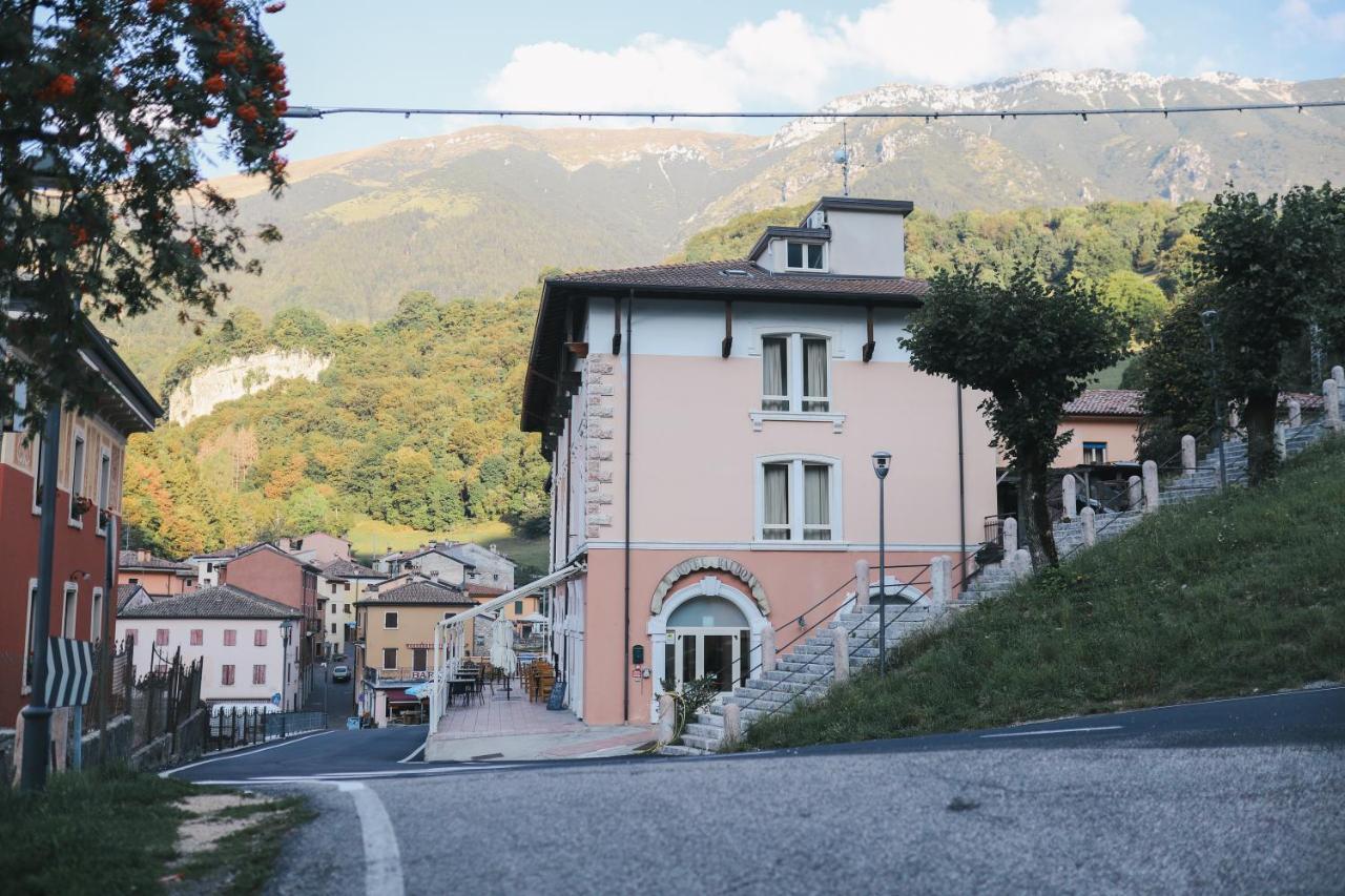 Hotel Baldo Ferrara di Monte Baldo Exterior foto